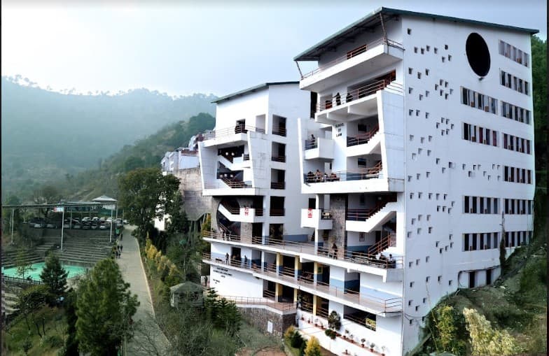 Faculty of Legal Sciences, Shoolini University Solan Campus Infrastructure photo 12